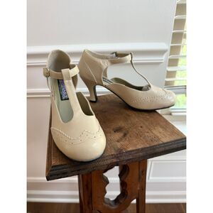 Funtasma Bone Cream T-Strap Kitten Heel Flapper Shoes 8